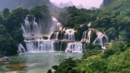 Ban Gioc waterfall in Cao Bang