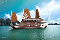 Bhaya Classic Cruises Halong Bay, Vietnam